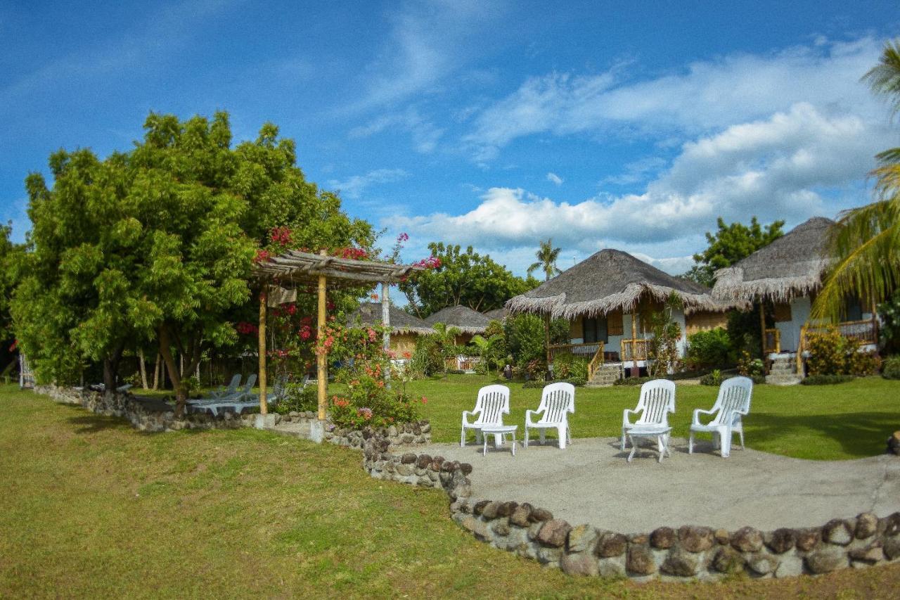 Liquid Dive Resort Дауин Экстерьер фото